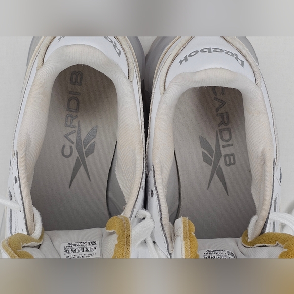 REEBOK x Cardi B Club C GX5098 White Platform Sneakers. Size 5.5 - Picture 9 of 11